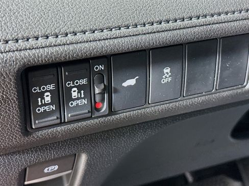 New 2026 Honda Odyssey Sport-L image 9