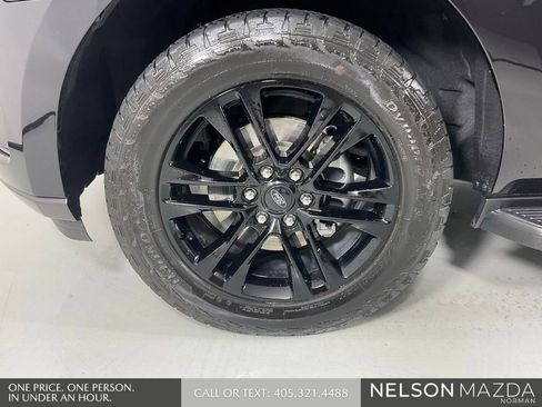 Used 2024 Ford Expedition Max XLT RWD image 11