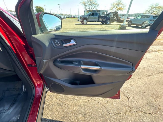Used 2017 Ford Escape Titanium w/ Equipment Group 301A AWD/4WD image 20