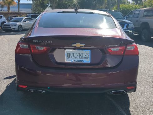 Used 2016 Chevrolet Malibu LT image 4