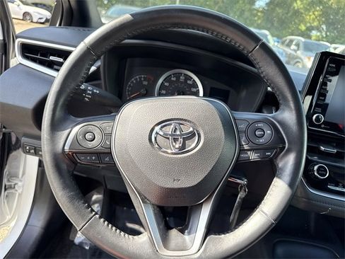 Used 2022 Toyota Corolla SE image 13