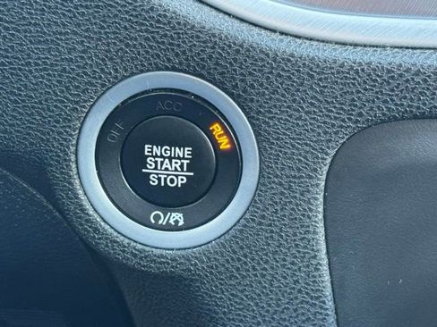 Used 2022 Dodge Charger GT w/ Blacktop Package image 25