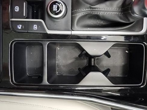 Used 2023 Kia Sorento SX FWD image 68