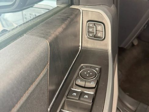 Used 2022 Ford F150 Lightning Lariat AWD/4WD image 10