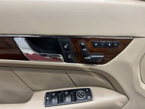 Used 2011 Mercedes-Benz E 550 E 550 w/ Premium 2 Pkg image 46