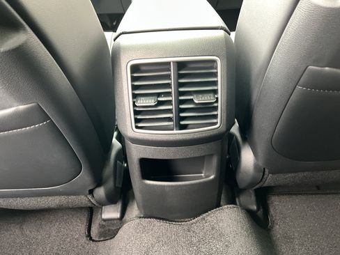 New 2026 Kia Sportage AWD Hybrid image 18