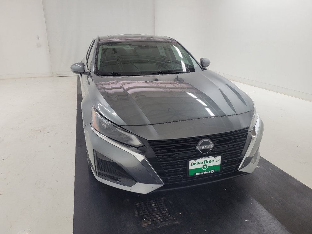 Used 2023 Nissan Altima 2.5 SV w/ SV Premium Package FWD image 14