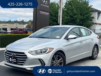 Used 2017 Hyundai Elantra SE w/ SE A/T Tech Package 03