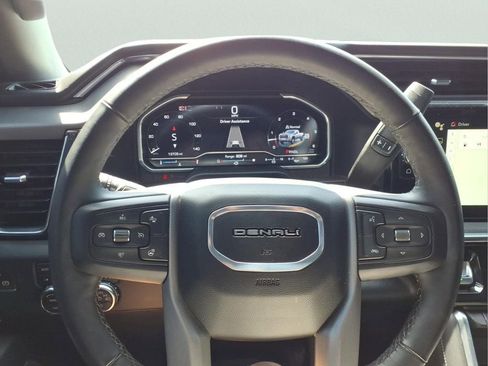 Used 2024 GMC Sierra 3500 Denali AWD/4WD image 29