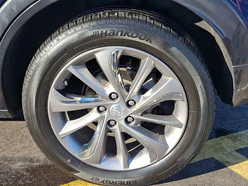 Used 2023 Buick Encore GX Essence w/ Experience Buick Package image 32