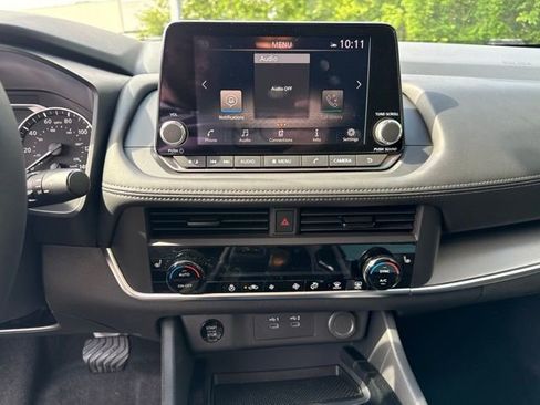 New 2026 Nissan Rogue SV w/ Cold Weather Package AWD/4WD image 18