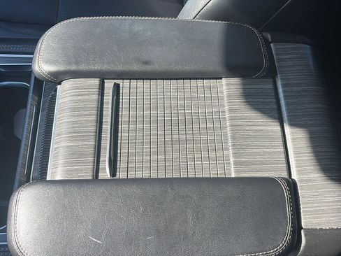 Used 2024 Jeep Wagoneer Series II image 26