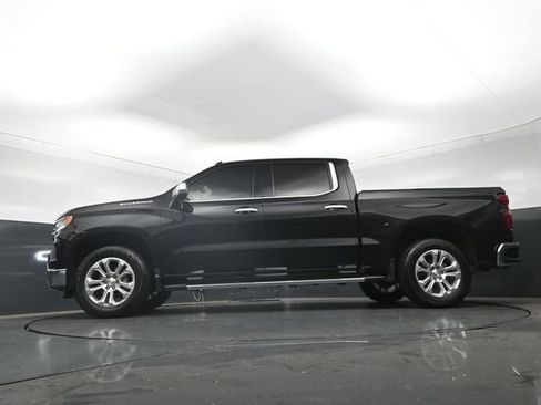 Used 2023 Chevrolet Silverado 1500 LTZ w/ LTZ Premium Package AWD/4WD image 25