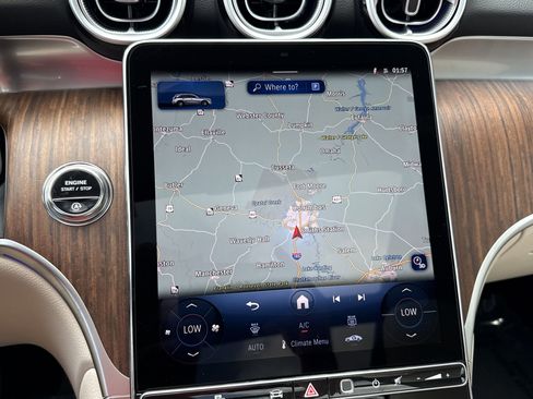 New 2026 Mercedes-Benz GLC 300 GLC 300 image 44