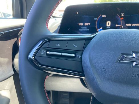 New 2025 Chevrolet Blazer EV RS image 15