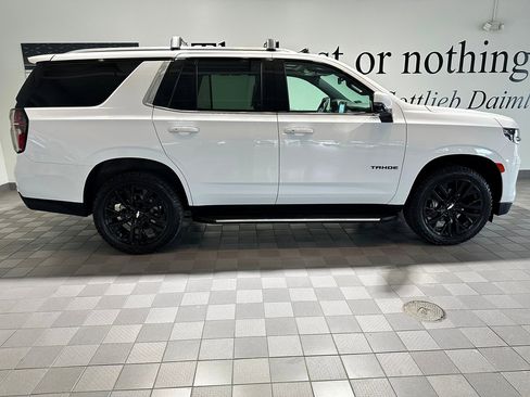 Used 2023 Chevrolet Tahoe LT w/ LT Signature Package AWD/4WD image 3