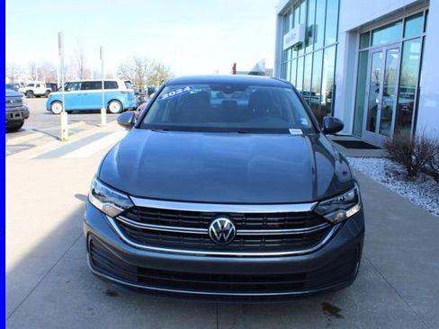Used 2024 Volkswagen Jetta S FWD image 2