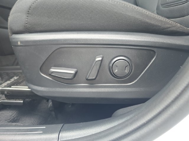 Used 2022 Hyundai Santa Cruz SEL Premium AWD/4WD image 18