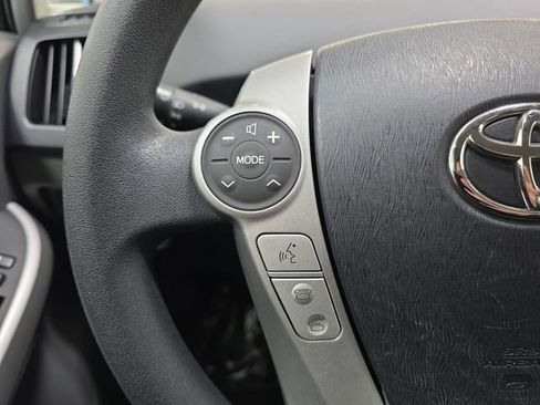 Used 2011 Toyota Prius Three w/ Navigation Pkg image 16