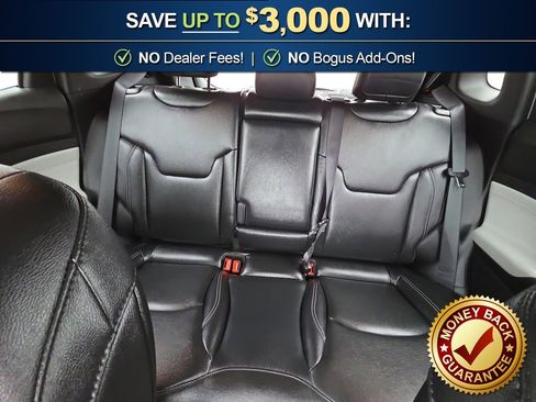 Used 2025 Jeep Compass Limited image 21