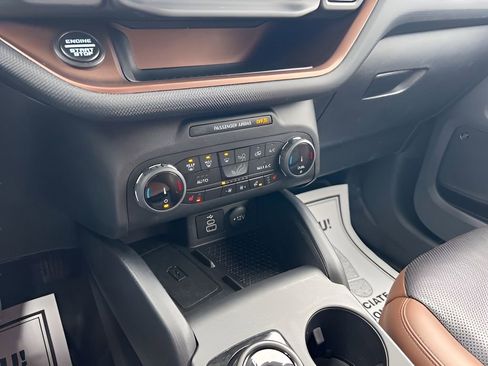 Used 2023 Ford Bronco Sport Badlands w/ Premium Package image 26