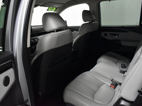 Certified 2023 Honda Pilot EX-L image 16