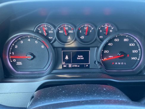 Used 2024 Chevrolet Silverado 2500 Custom w/ Custom Value Package image 12