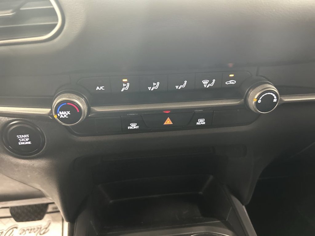 Used 2024 MAZDA CX-30 AWD 2.5 S image 16