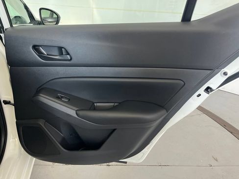 Used 2024 Nissan Altima 2.5 S FWD image 27