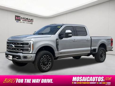 Used 2023 Ford F250 Platinum AWD/4WD image 3