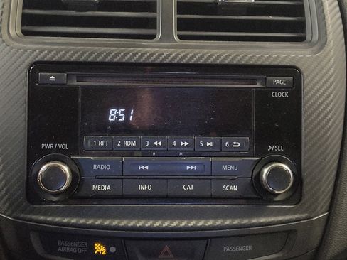 Used 2017 Mitsubishi Outlander Sport LE AWD/4WD image 25