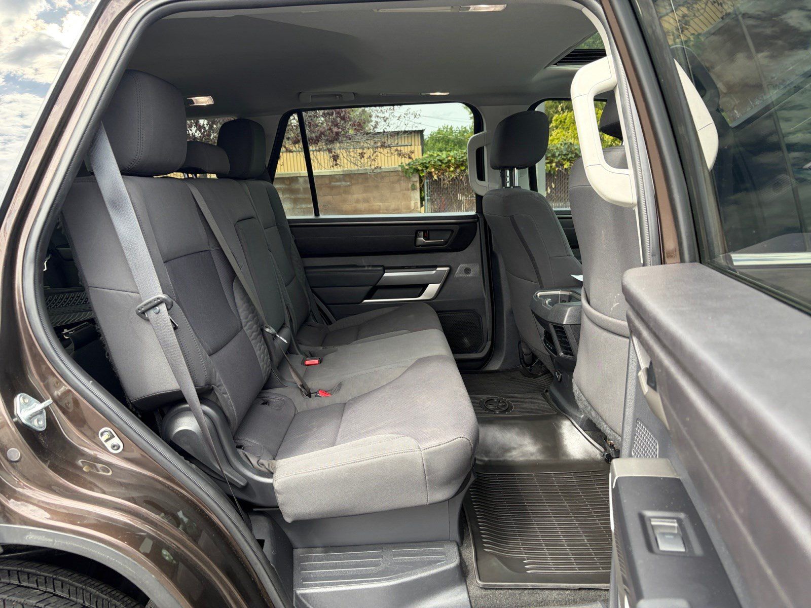 Certified 2023 Toyota Sequoia SR5 AWD/4WD image 27