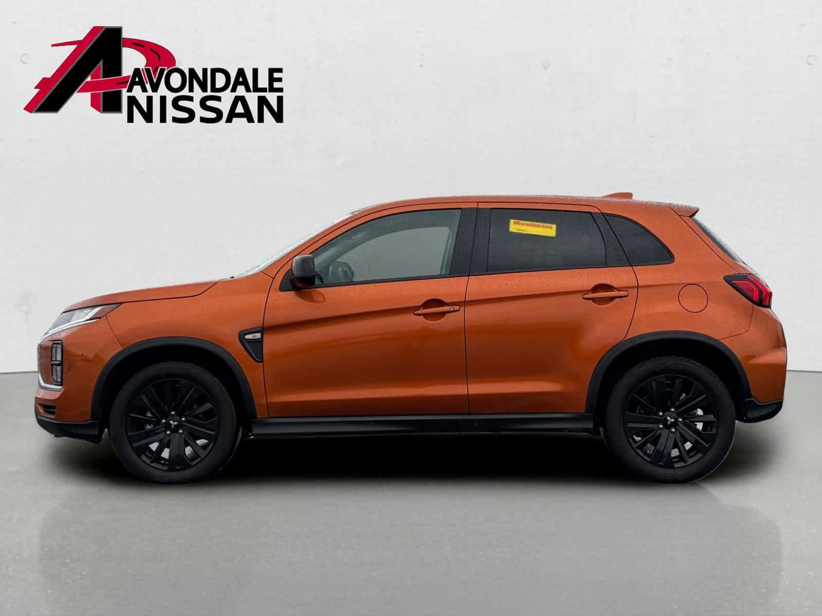 Used 2025 Mitsubishi Outlander Sport LE AWD/4WD image 3