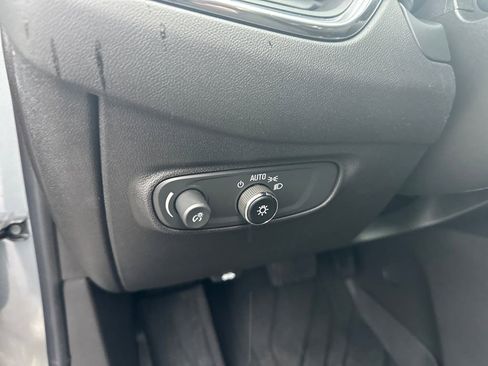 Used 2024 Chevrolet Equinox LT w/ LPO, Floor Liner Package image 16