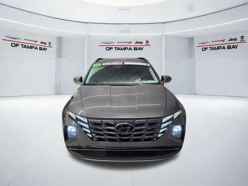 Used 2023 Hyundai Tucson Limited w/ Cargo Package AWD/4WD image 8