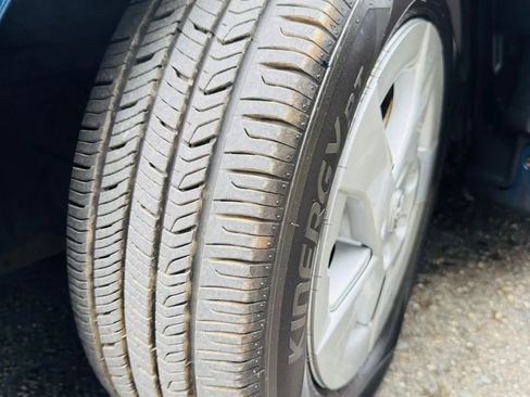 Used 2010 Toyota Prius Two image 15