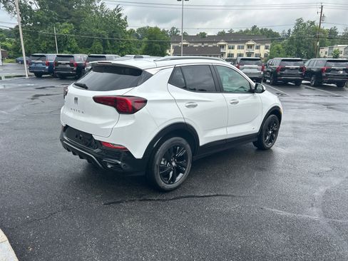 New 2026 Buick Encore GX Sport Touring w/ Comfort Package AWD/4WD image 12