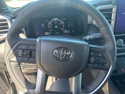 New 2026 Toyota Tundra Limited AWD/4WD image 8