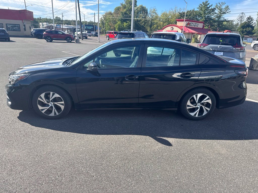 Used 2024 Subaru Legacy Premium AWD/4WD image 5