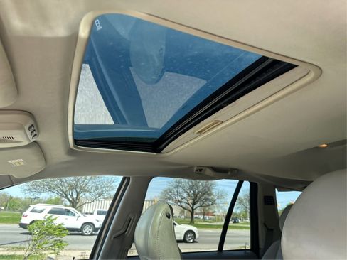 Used 2004 Volvo XC90 2.5T image 19