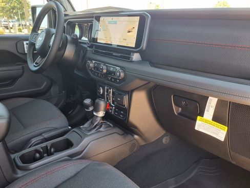 New 2025 Jeep Gladiator Rubicon w/ Safety Group image 6