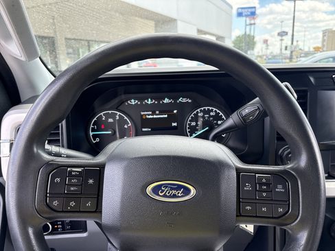 Used 2023 Ford F350 XL w/ 360-Degree Camera Package RWD image 12