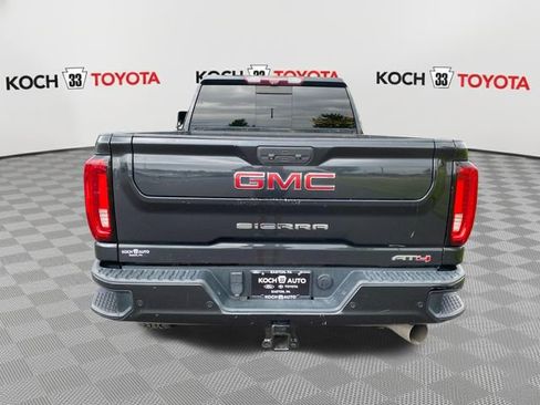 Used 2020 GMC Sierra 2500 AT4 w/ AT4 Premium Package AWD/4WD image 7