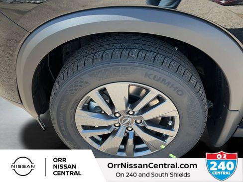 New 2026 Nissan Pathfinder SV AWD/4WD image 9