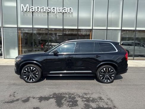 Used 2025 Volvo XC90 B6 Plus AWD/4WD image 2