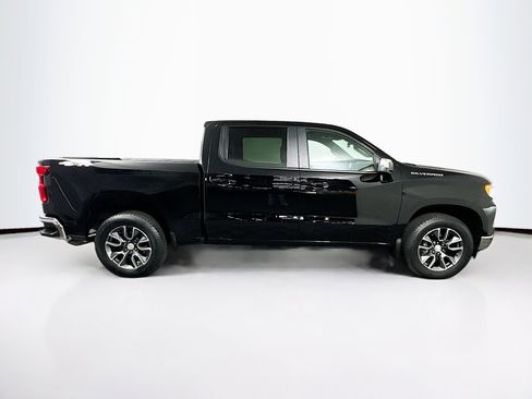 Used 2023 Chevrolet Silverado 1500 LT image 10