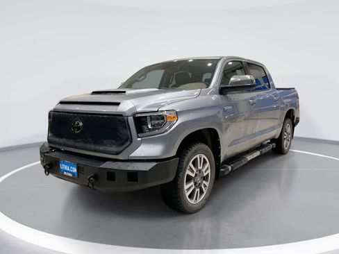 Used 2020 Toyota Tundra Platinum image 1