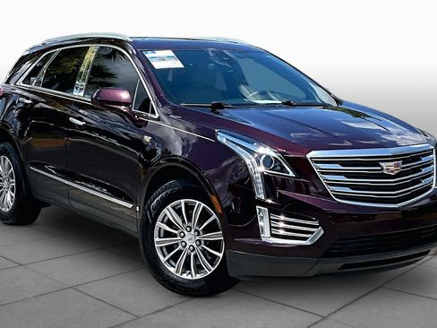 Used 2017 Cadillac XT5 Luxury w/ Driver Awareness Package FWD image 3