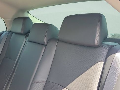 Certified 2025 Toyota Camry XLE FWD image 9