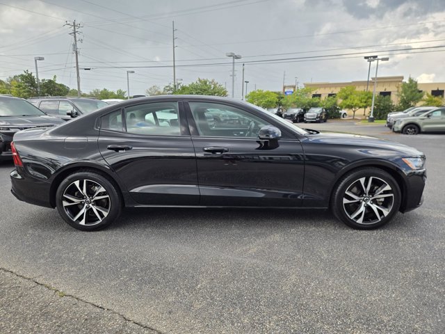 Used 2024 Volvo S60 B5 Core FWD image 8